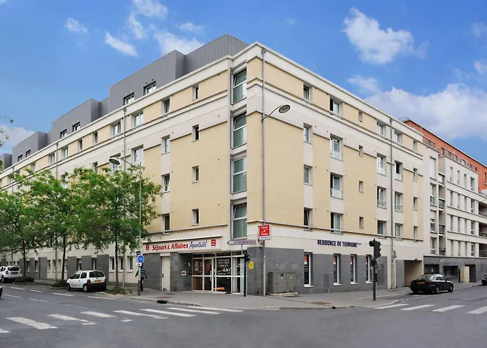 Sejours & Affaires Reims Clairmarais Aparthotel